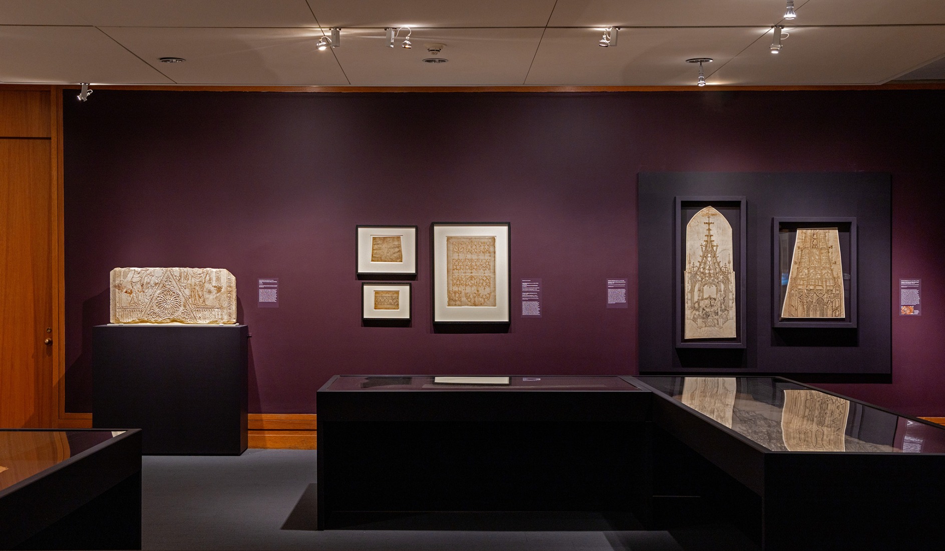 Exposición «La traza del gótico: El amanecer del dibujo arquitectónico». Fotografía cortesía del Museo Metropolitano de Arte.