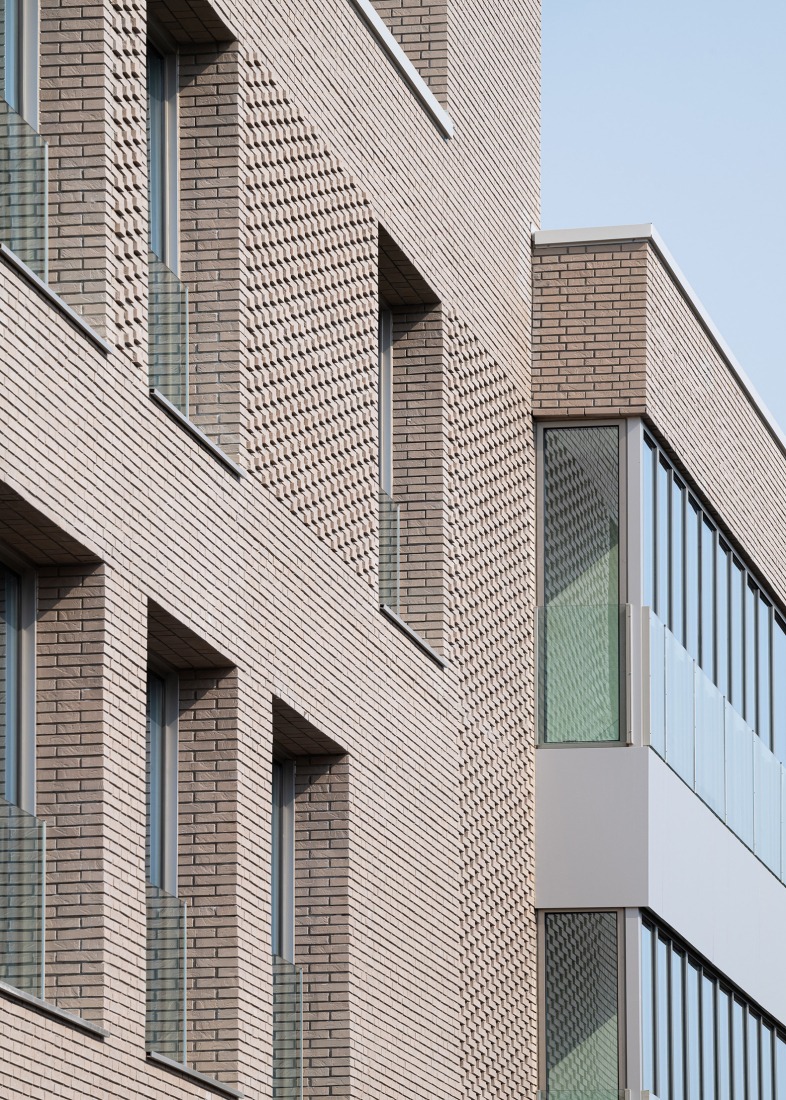 Centro Cultural «Los Lavaderos» por Módulo Arquitectos + AMD Arquitectos. Fotografía por Gabriel Gallegos Alonso.