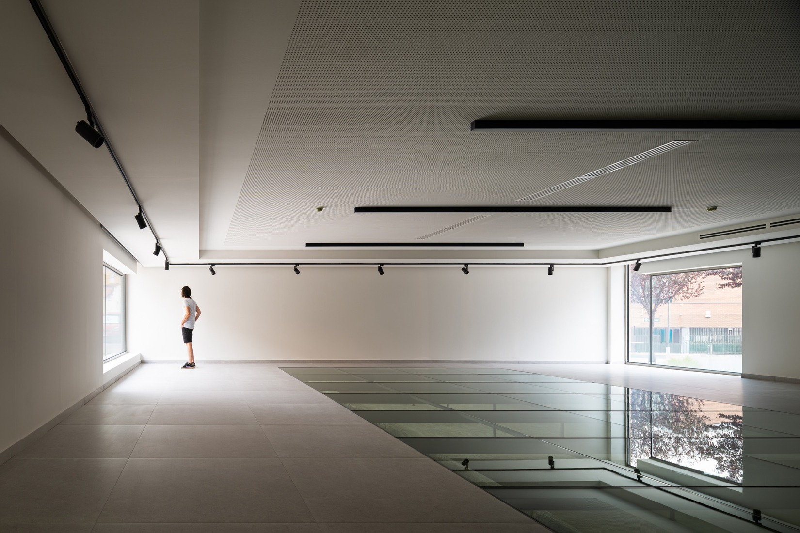 Centro Cultural «Los Lavaderos» por Módulo Arquitectos + AMD Arquitectos. Fotografía por Gabriel Gallegos Alonso.