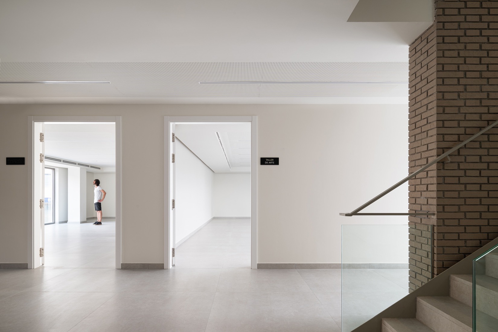 Centro Cultural «Los Lavaderos» por Módulo Arquitectos + AMD Arquitectos. Fotografía por Gabriel Gallegos Alonso.