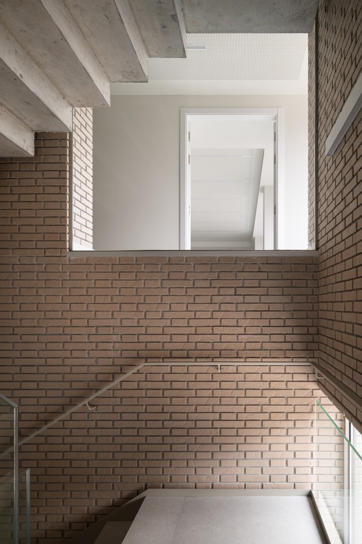 Centro Cultural «Los Lavaderos» por Módulo Arquitectos + AMD Arquitectos. Fotografía por Gabriel Gallegos Alonso.