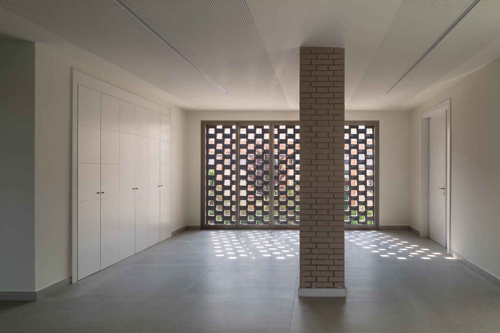 Centro Cultural «Los Lavaderos» por Módulo Arquitectos + AMD Arquitectos. Fotografía por Gabriel Gallegos Alonso.