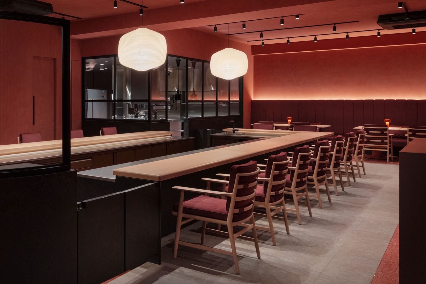 «HRMT Stage» por Nendo. Fotografía por Takumi Ota. 