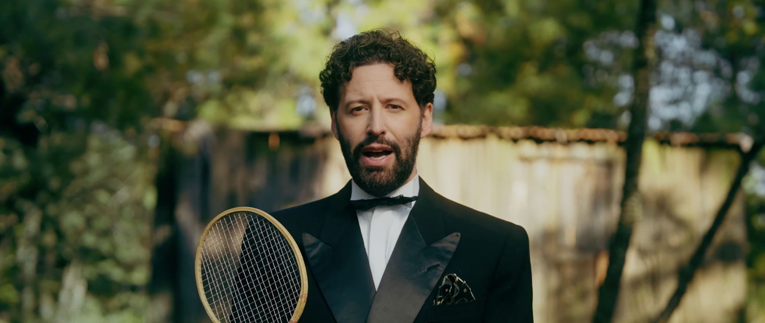 Un Beso by Nicoletta Spinelli, Adanowsky.