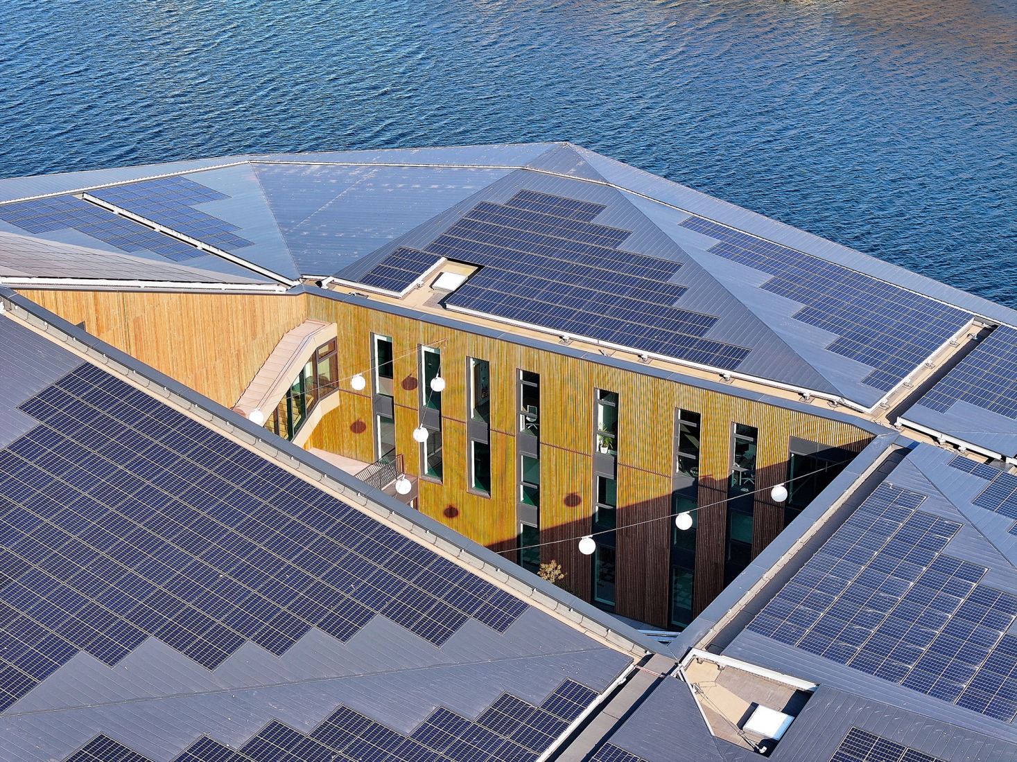 Ecosystème D por Snøhetta. Fotografía por Nicolas Fussler.