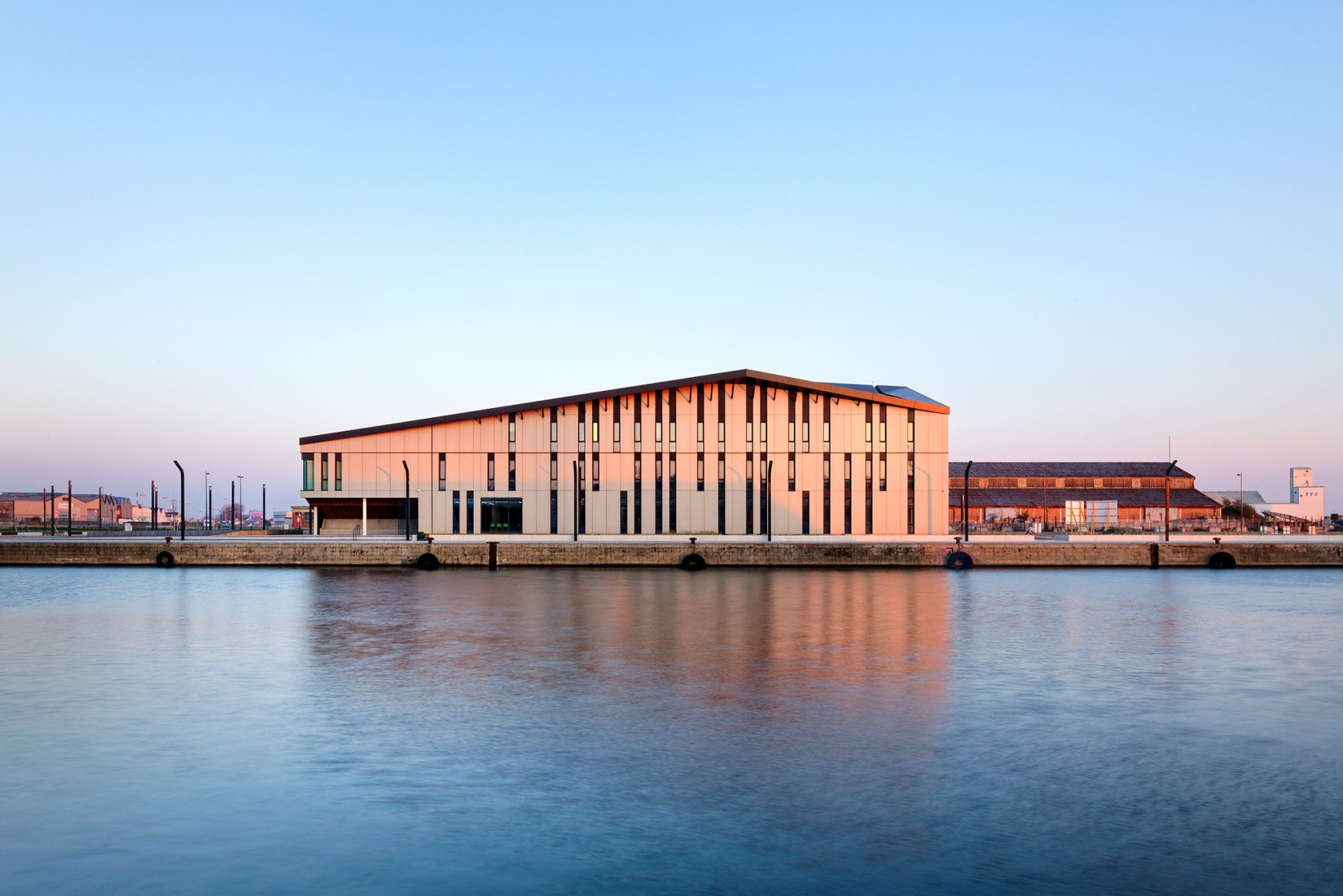 Ecosystème D por Snøhetta. Fotografía por Nicolas Fussler.