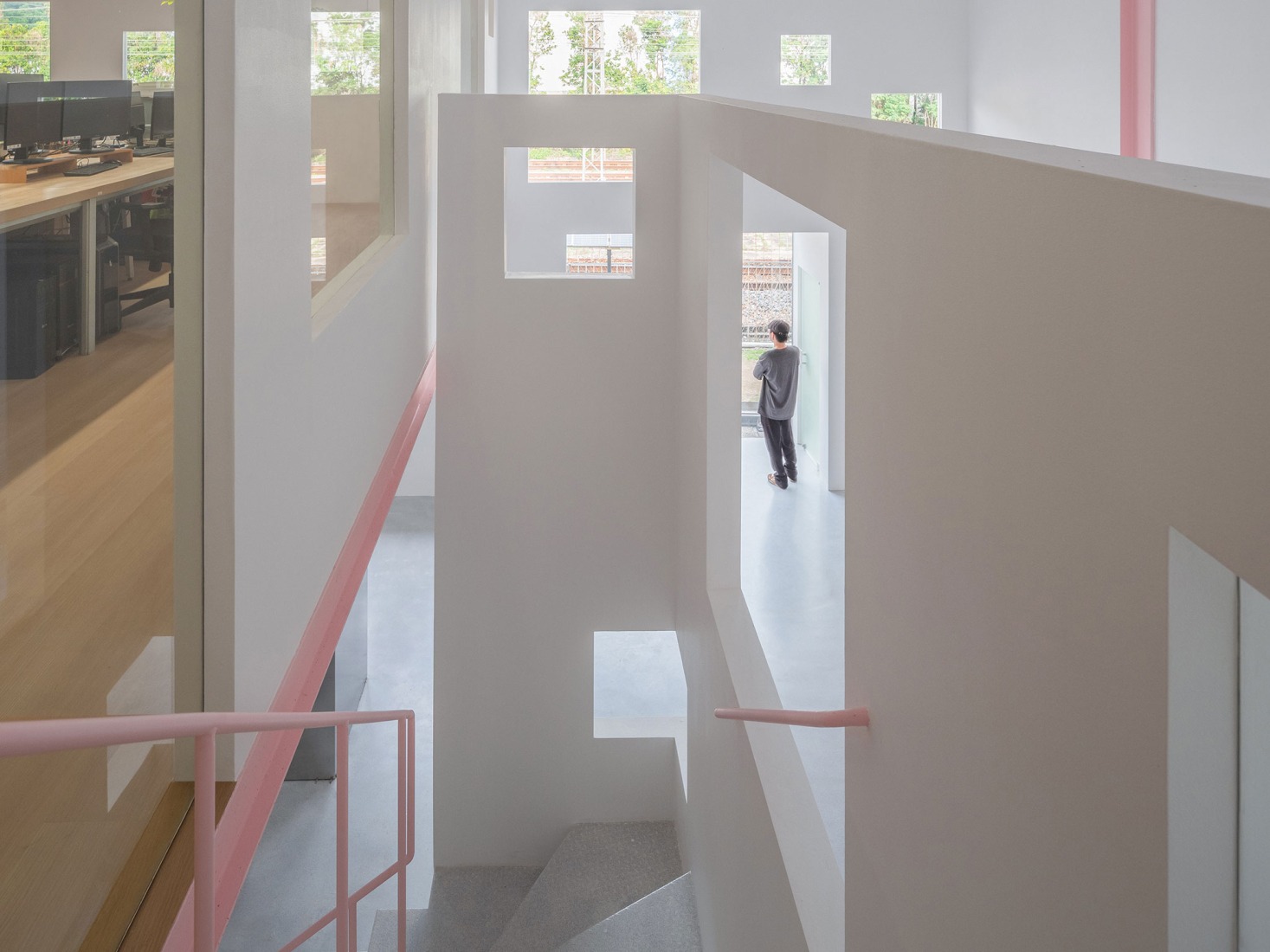 "Apelron Contemporary" by Aether Architects + Archigress. Photograph by Zhang Chao.