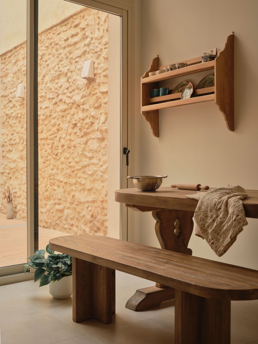 «Casa per a piano i violí» por ENDALT + Josep Eixerés. Fotografía por David Zarzoso.