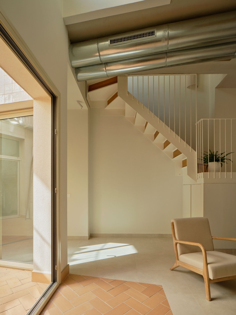 «Casa per a piano i violí» por ENDALT + Josep Eixerés. Fotografía por David Zarzoso.