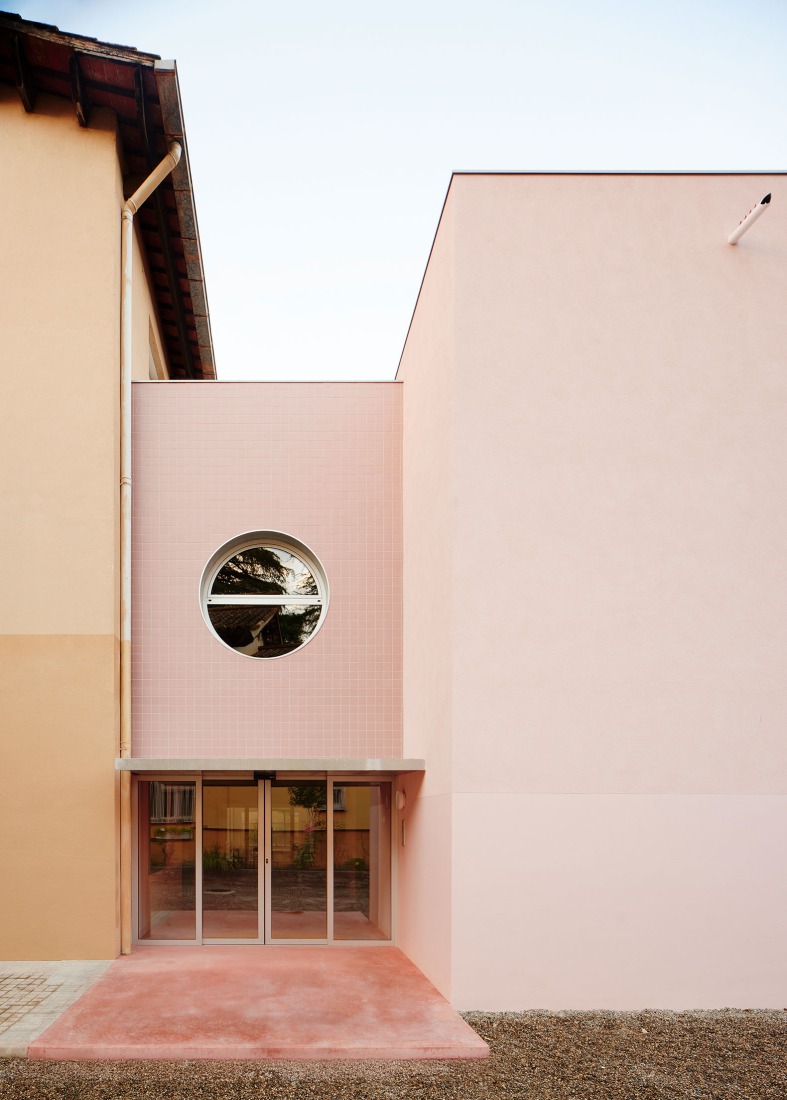 Guardería «Casa Nostra» por Sarquella Torres + Marc Riera. Fotografía por José Hevia.