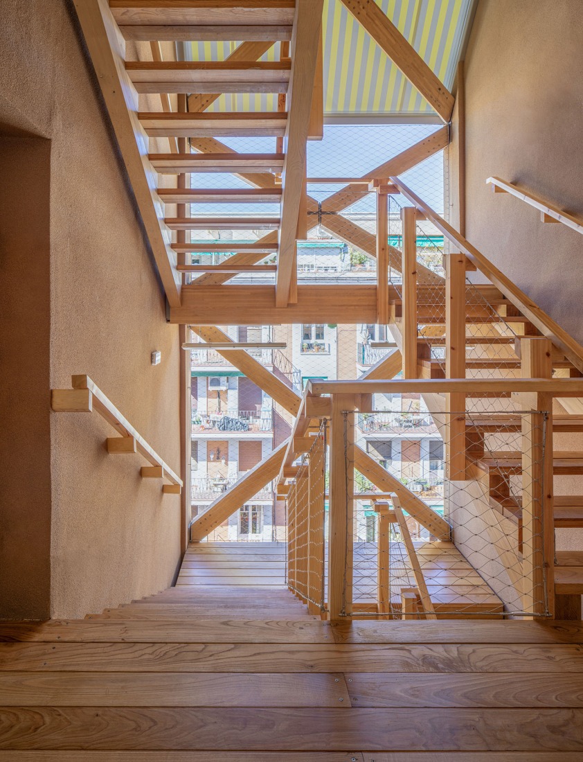 Building for Infinito Delicias by Husos + elii. Photograph by Impresiones Cotidianas - Juan Asolot.