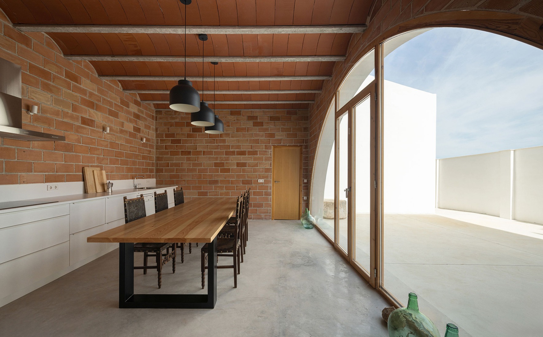 Cortijo El Pardillo by LAH arquitectura. Photograph by Juanan Barros.