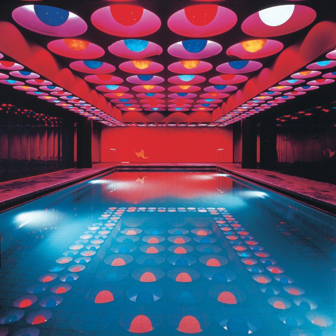 Verner Panton, Swimming pool, Spiegel publishing house (Hamburg), 1969. Panton Design, Basel.