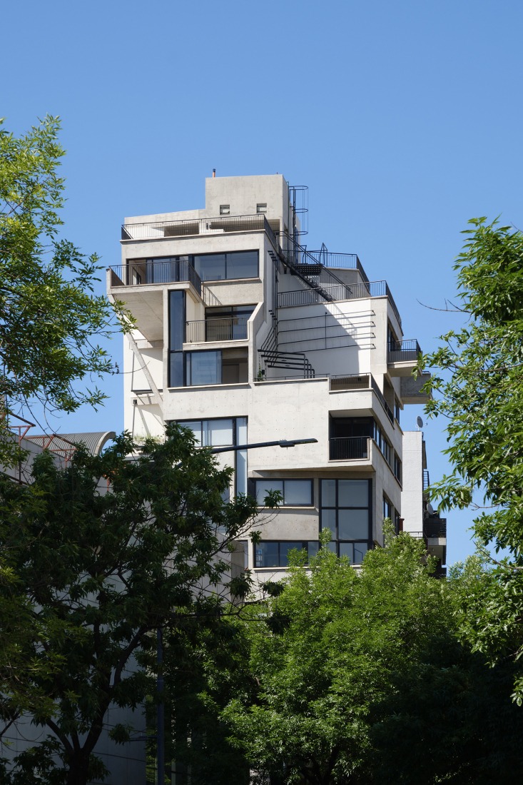 Edificio BLOCK por Ariel Jacubovich Oficina de Arquitectura. Fotografía por Javier Agustín Rojas.