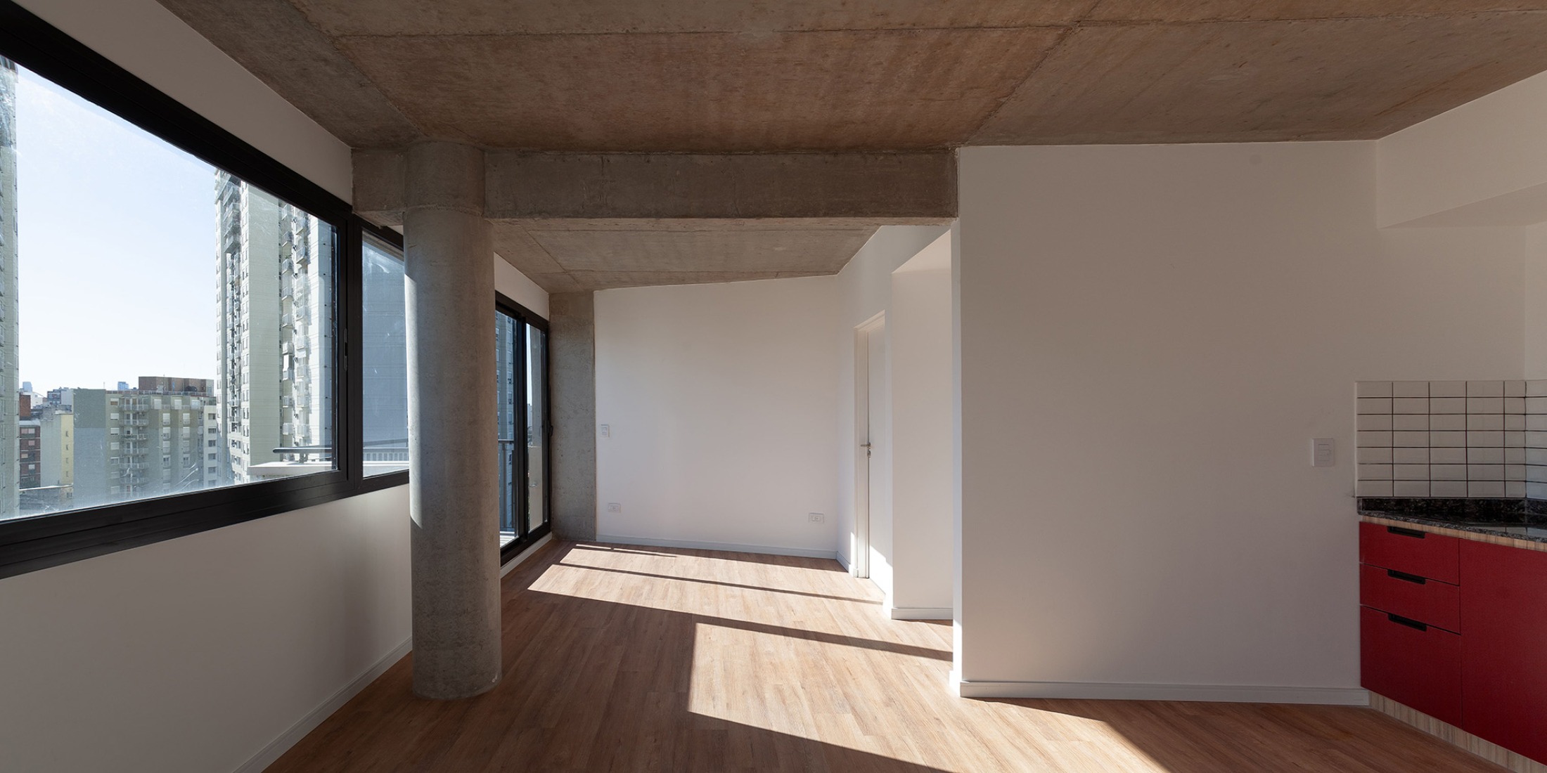 Edificio BLOCK por Ariel Jacubovich Oficina de Arquitectura. Fotografía por Ivan Breyter.