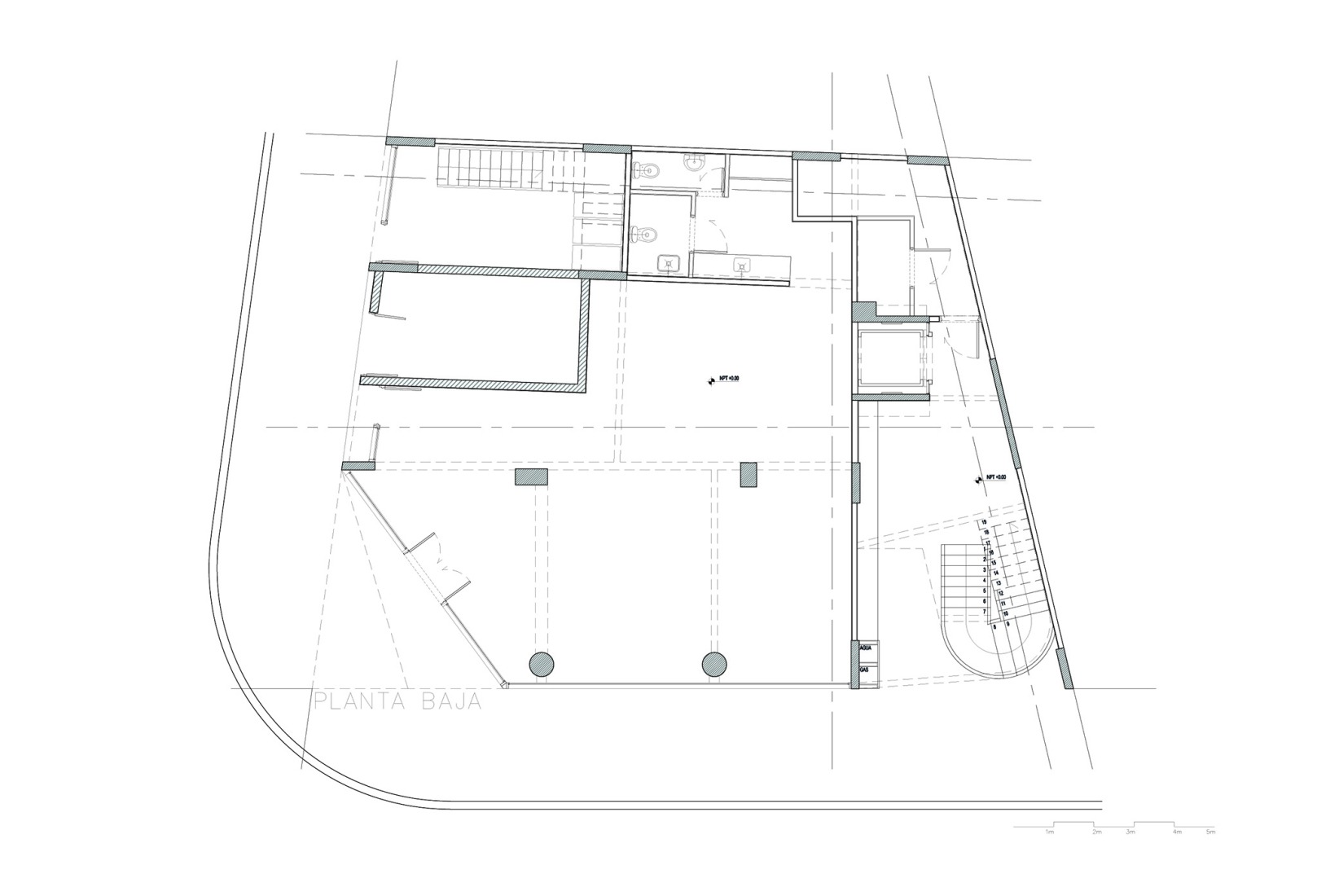Plano de planta baja. Edificio BLOCK por Ariel Jacubovich Oficina de Arquitectura. 