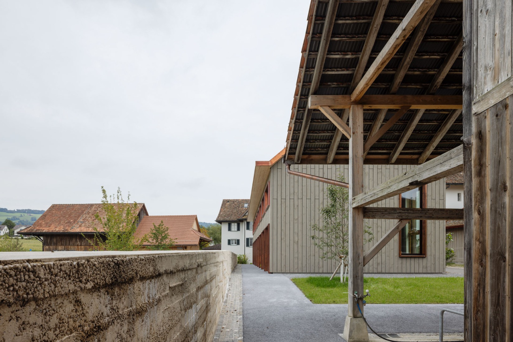 Casas pequeñas Kappel am Albis por Atelier Kempe Thill. Fotografía por Ulrich Schwarz.