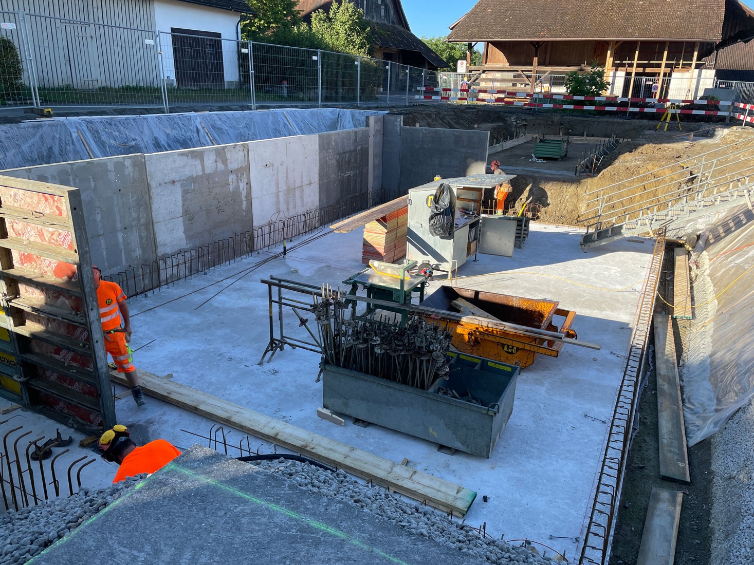 Proceso constructivo. Casas pequeñas Kappel am Albis por Atelier Kempe Thill.