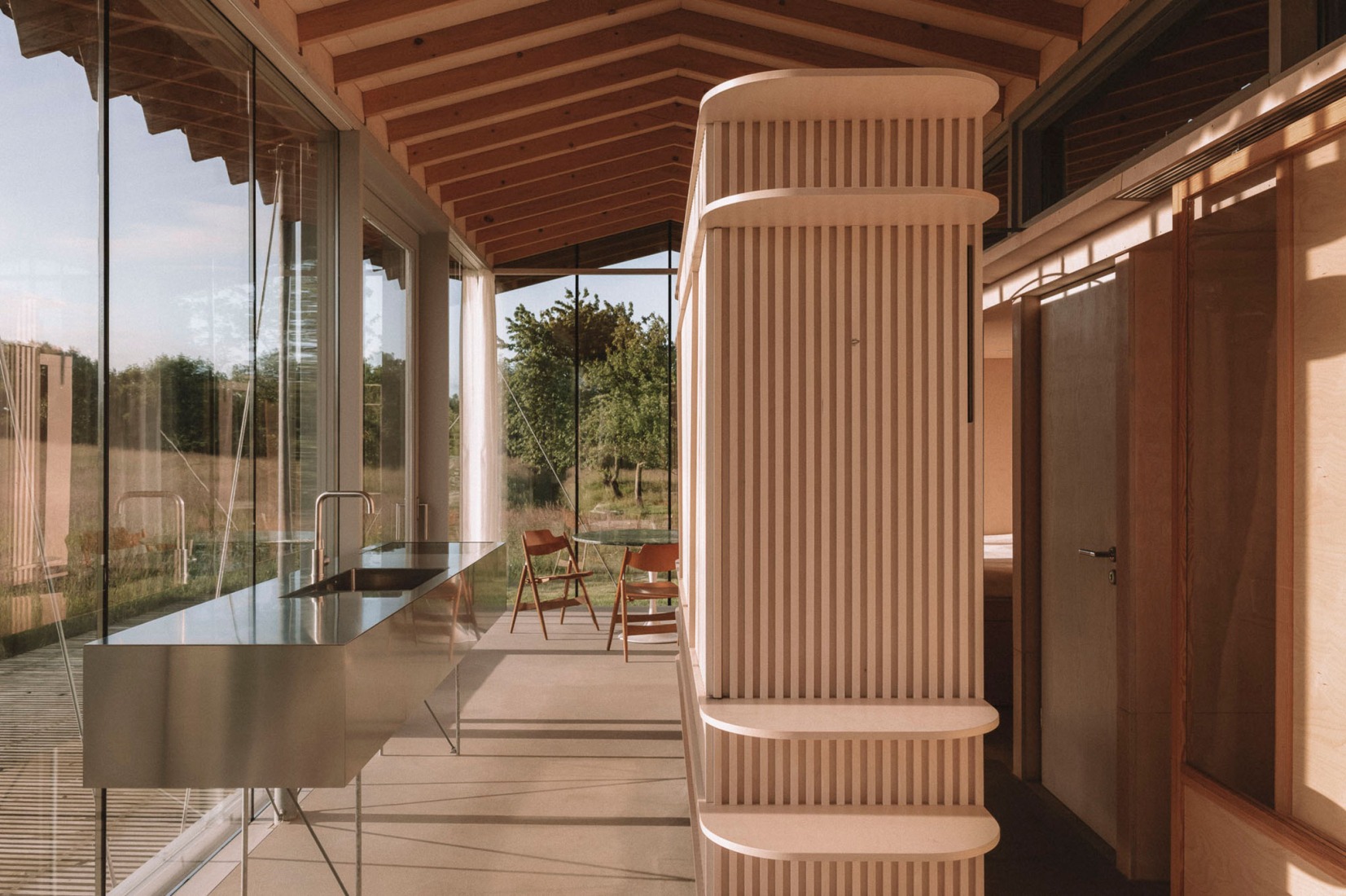 Holiday house Hof Ahmen by Atelier Sunder-Plassmann. Photograph by Clemens Poloczek.