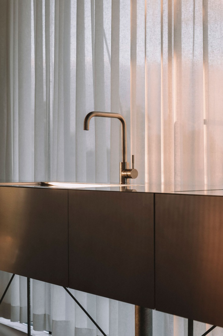 Holiday house Hof Ahmen by Atelier Sunder-Plassmann. Photograph by Clemens Poloczek.