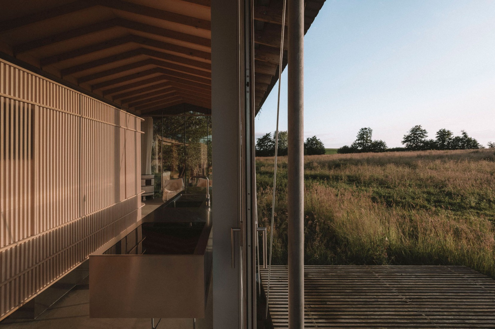 Holiday house Hof Ahmen by Atelier Sunder-Plassmann. Photograph by Clemens Poloczek.