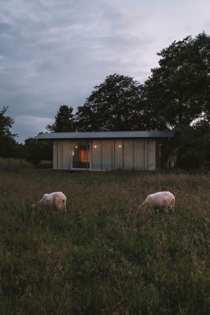 Holiday house Hof Ahmen by Atelier Sunder-Plassmann. Photograph by Clemens Poloczek.