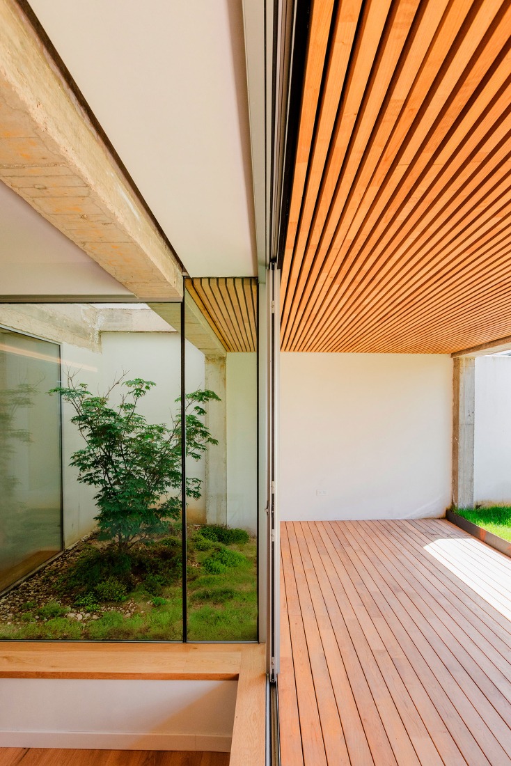 MG Houses by delaVegaCanolasso. Photograph by Paco Marín.