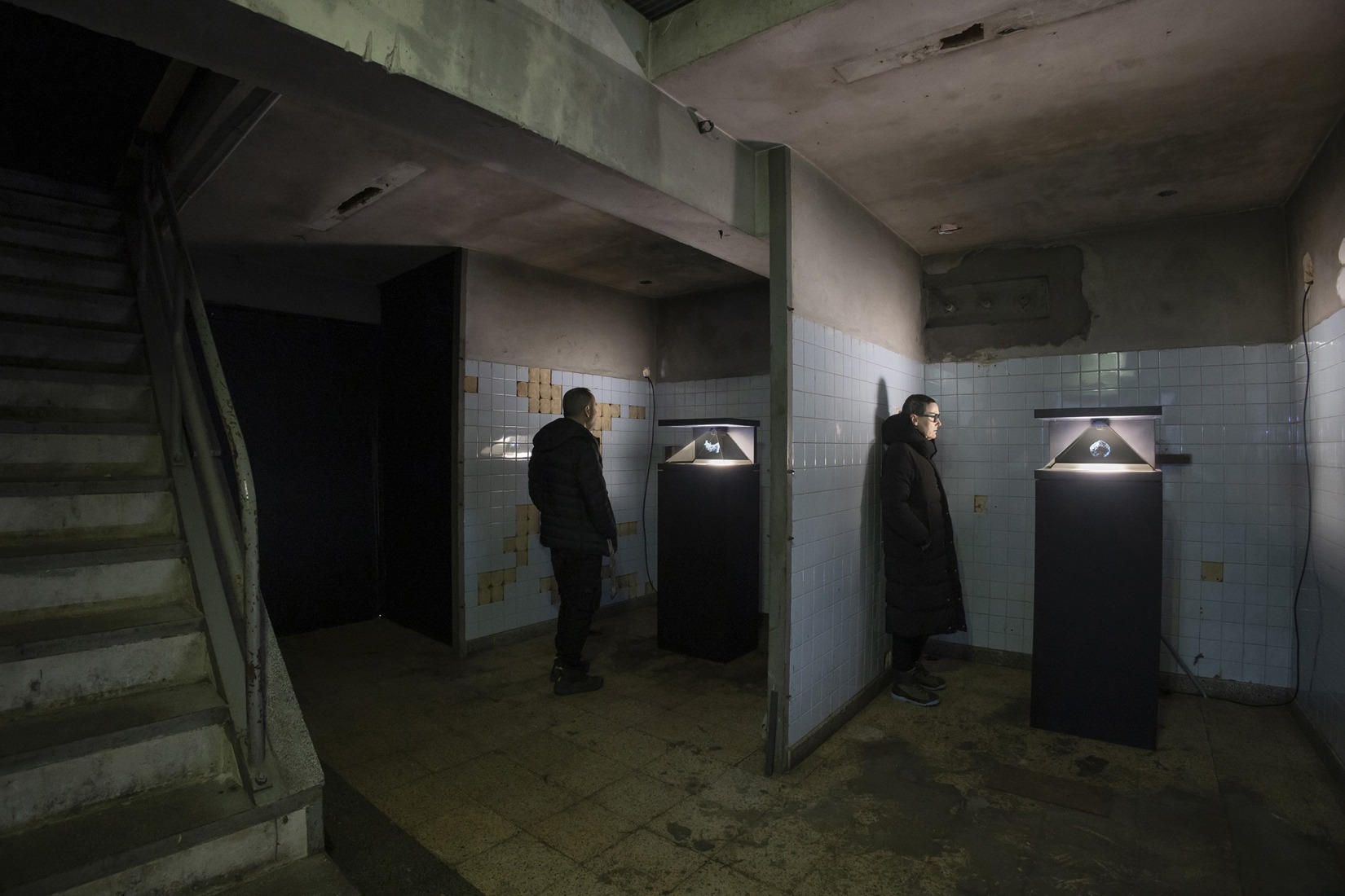 Exposición «La revuelta y la nieve» por Dionisio González. Fotografía por De la Puente fotoespacio. Cortesía de LEV Festival.