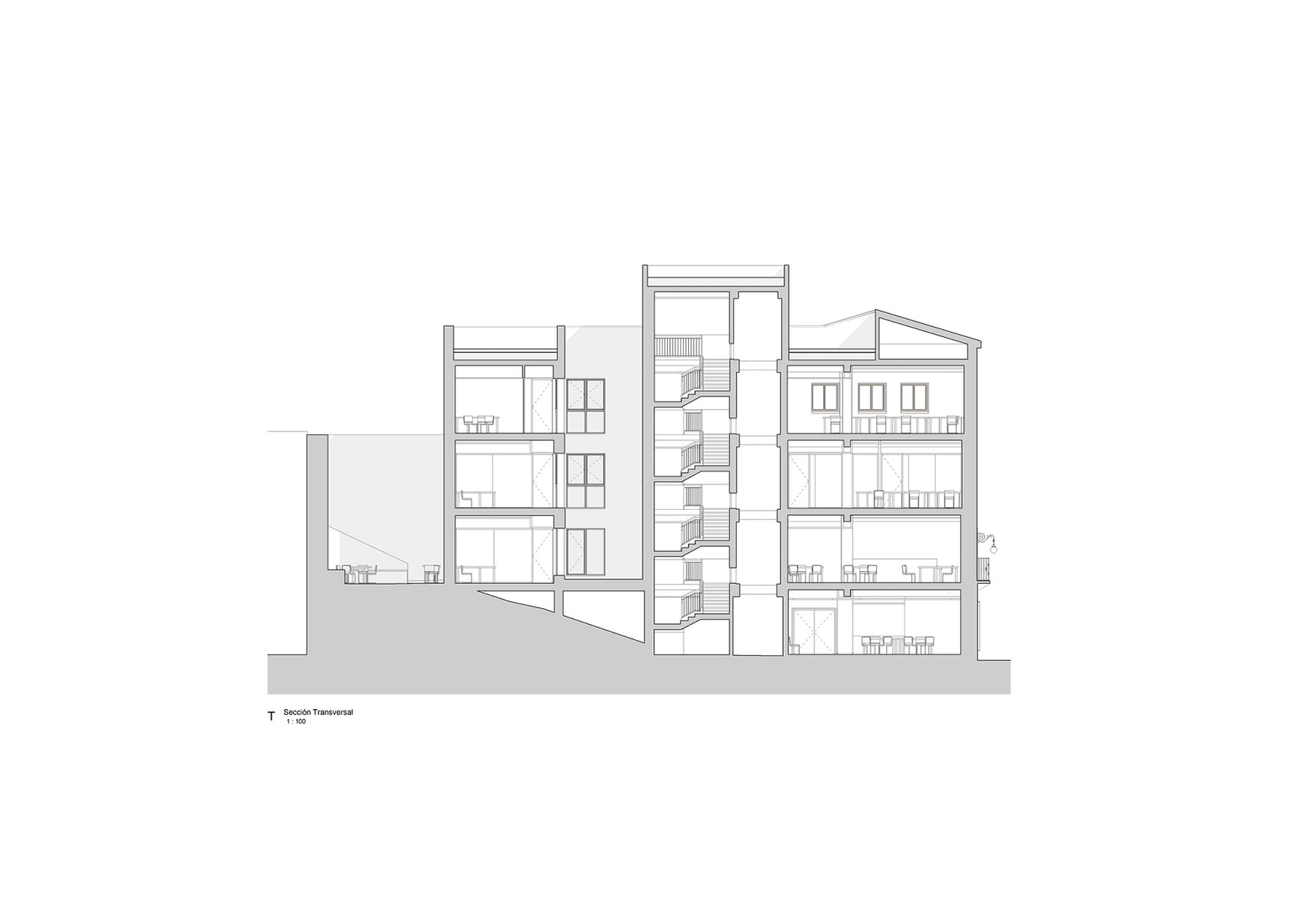 Sección. Rehabilitación del Edificio de los Antiguos Juzgados por Galiano Garrigós y Santiago Pastor.