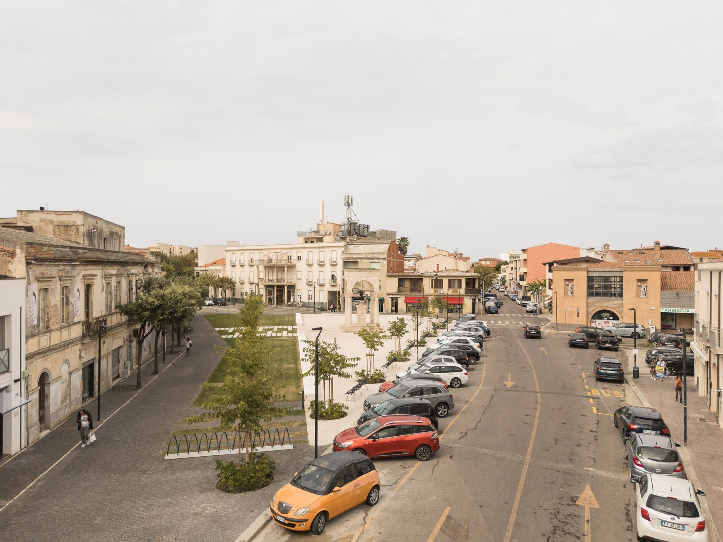 Piazza Mariano por Giulia de Appolonia. Fotografía por Filippo Poli.