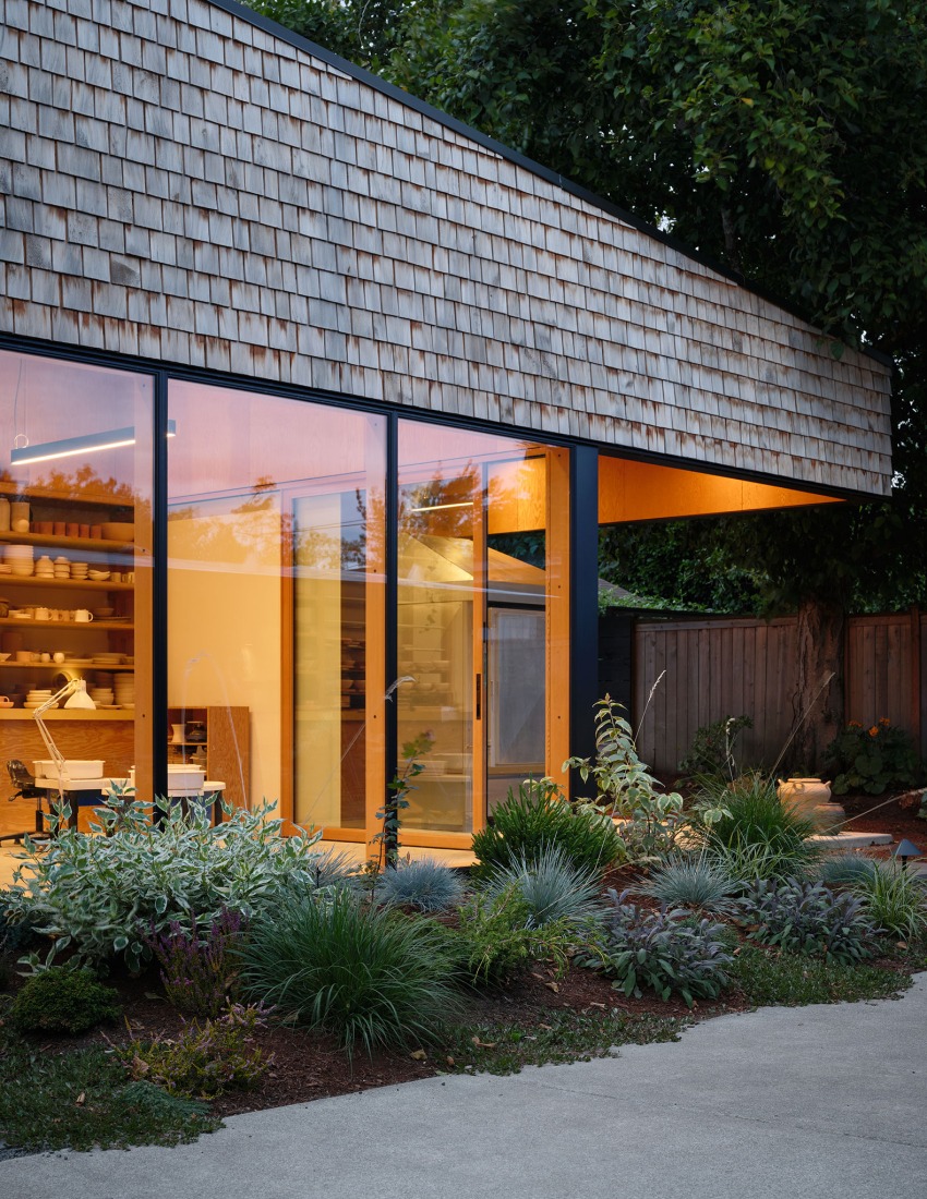 Ceramics Studio by GO'C. Photograph by Kevin Scott.