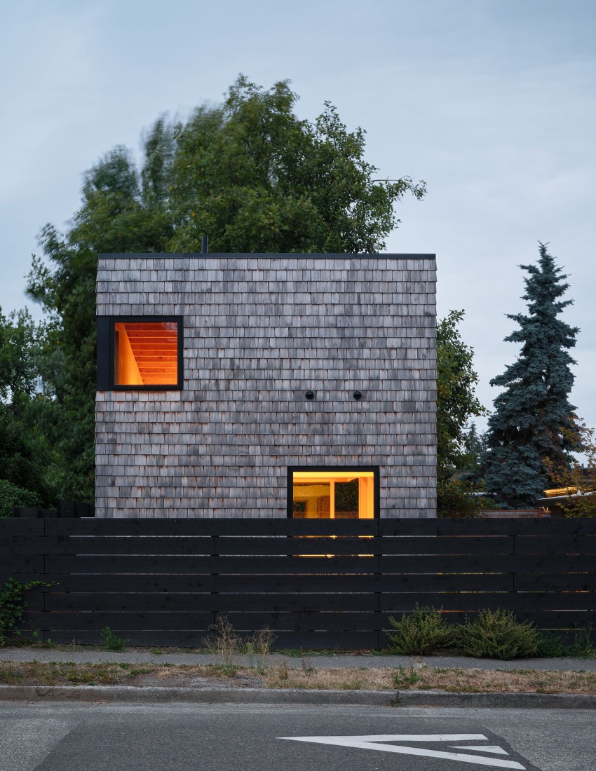 Ceramics Studio by GO'C. Photograph by Kevin Scott.