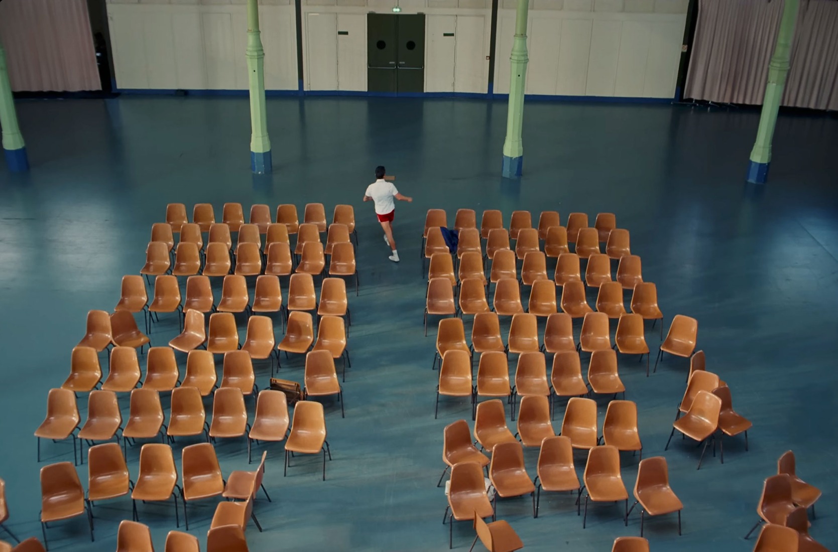 «Dance No More» por Harry Styles.