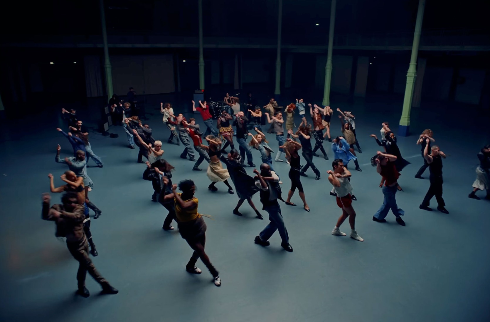 «Dance No More» por Harry Styles.