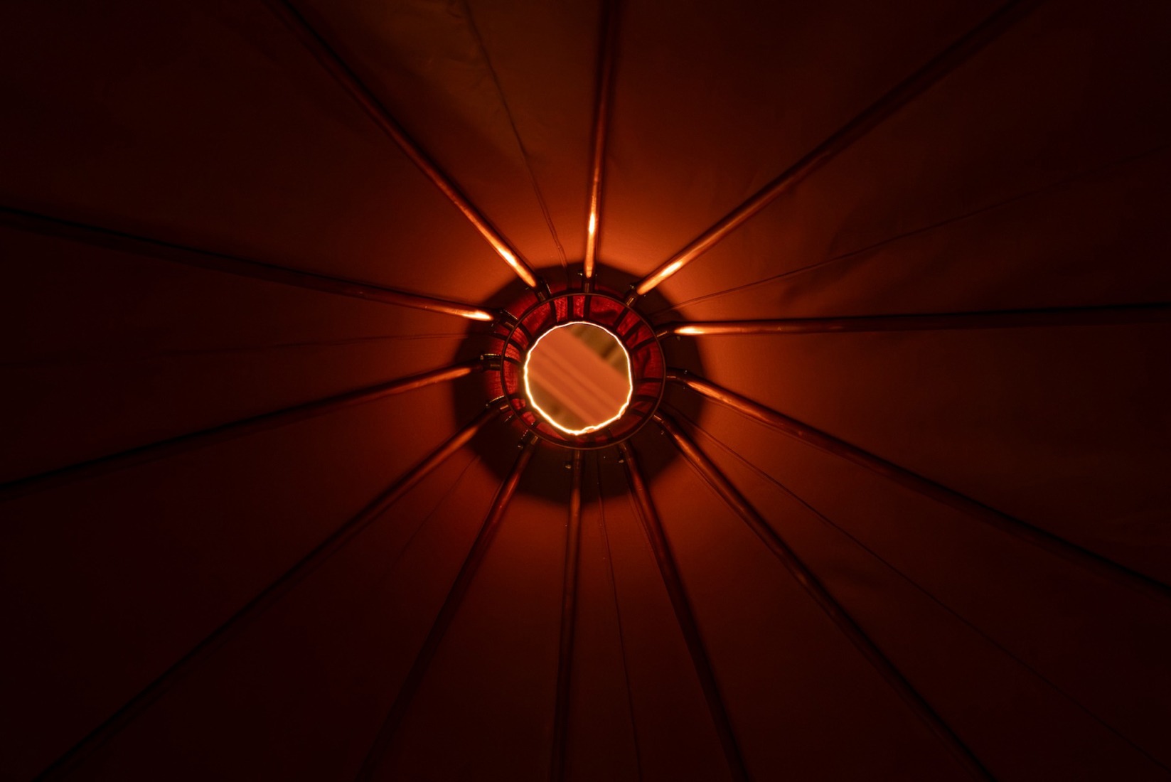 «La casa del silencio» por Sana Frini + Vuslat. Fotografía por Derrick Belcham.