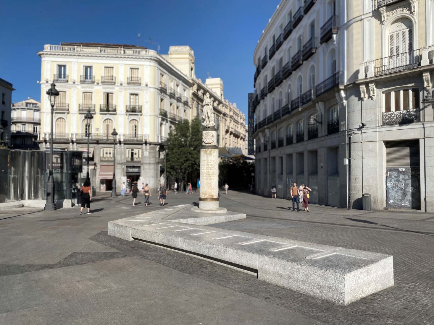 Reorganization of the Puerta del Sol area by Linazasoro & Sánchez Arquitectura. Photograph courtesy of Linazasoro & Sánchez.