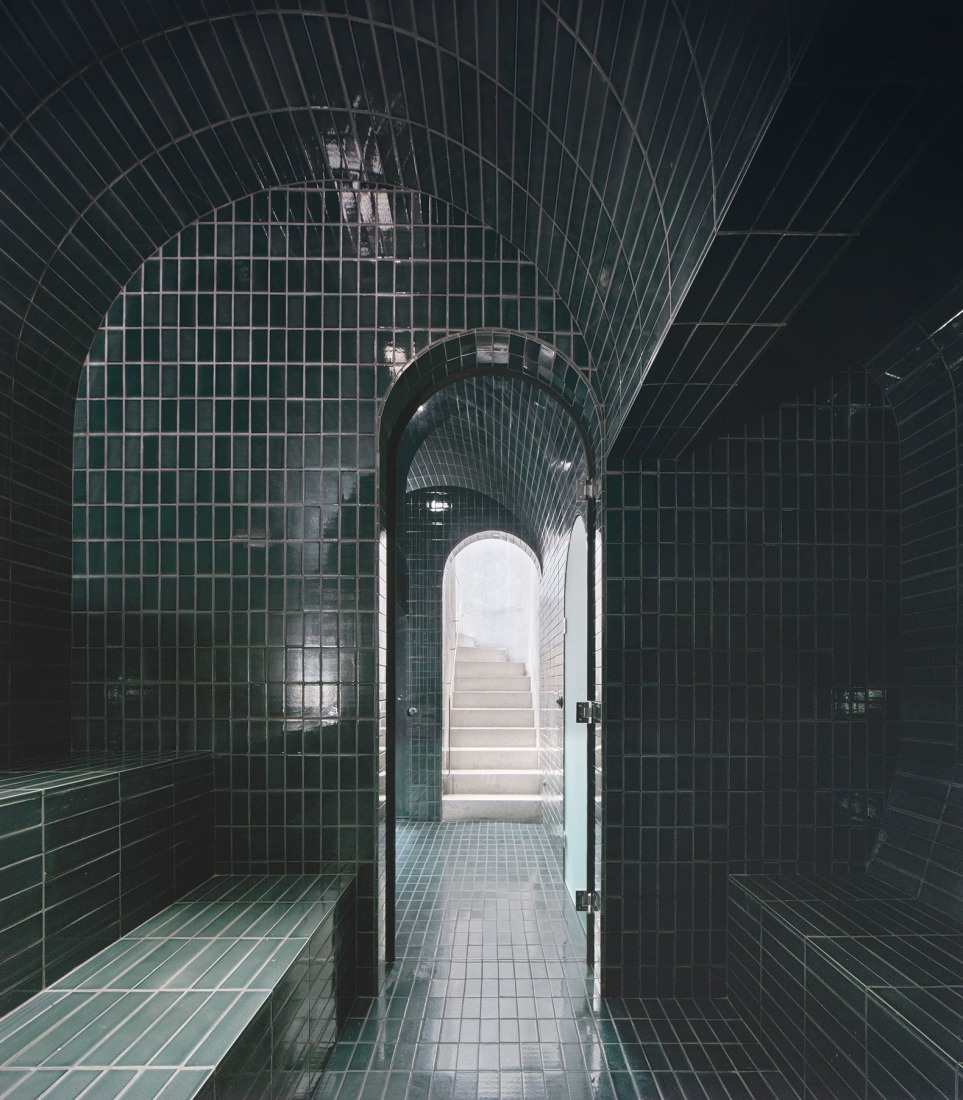 House in Aiguablava by López Rivera Arquitectos. Photograph by José Hevia.