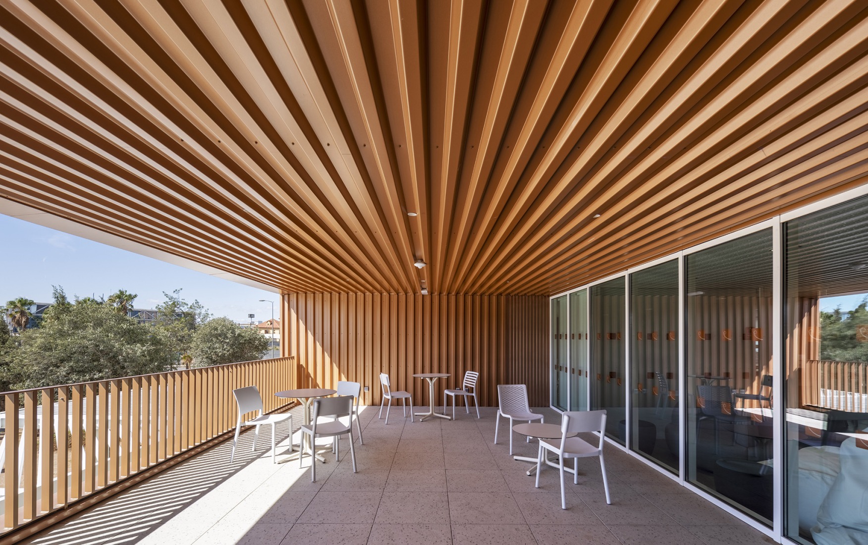 Student residence in Burjassot by Martín Lejarraga Oficina de Arquitectura. Photograph by David Frutos.