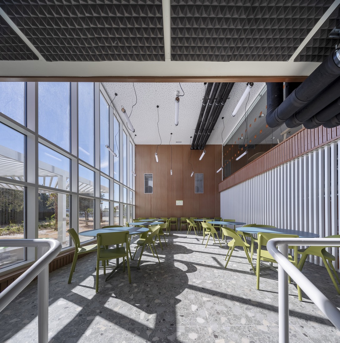 Student residence in Burjassot by Martín Lejarraga Oficina de Arquitectura. Photograph by David Frutos.