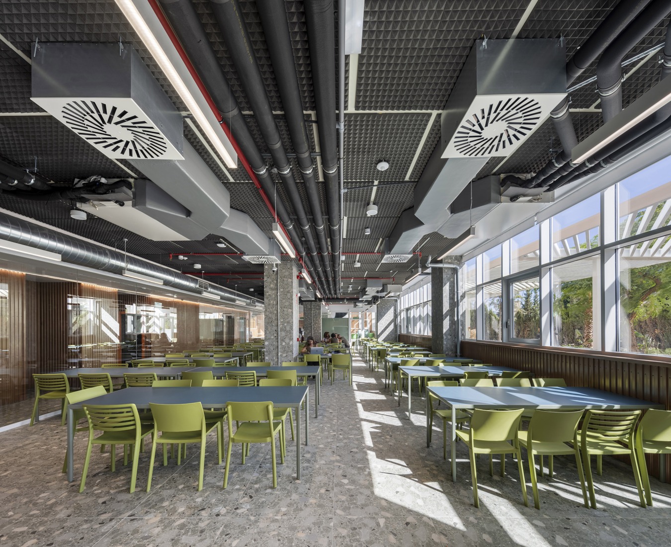 Student residence in Burjassot by Martín Lejarraga Oficina de Arquitectura. Photograph by David Frutos.