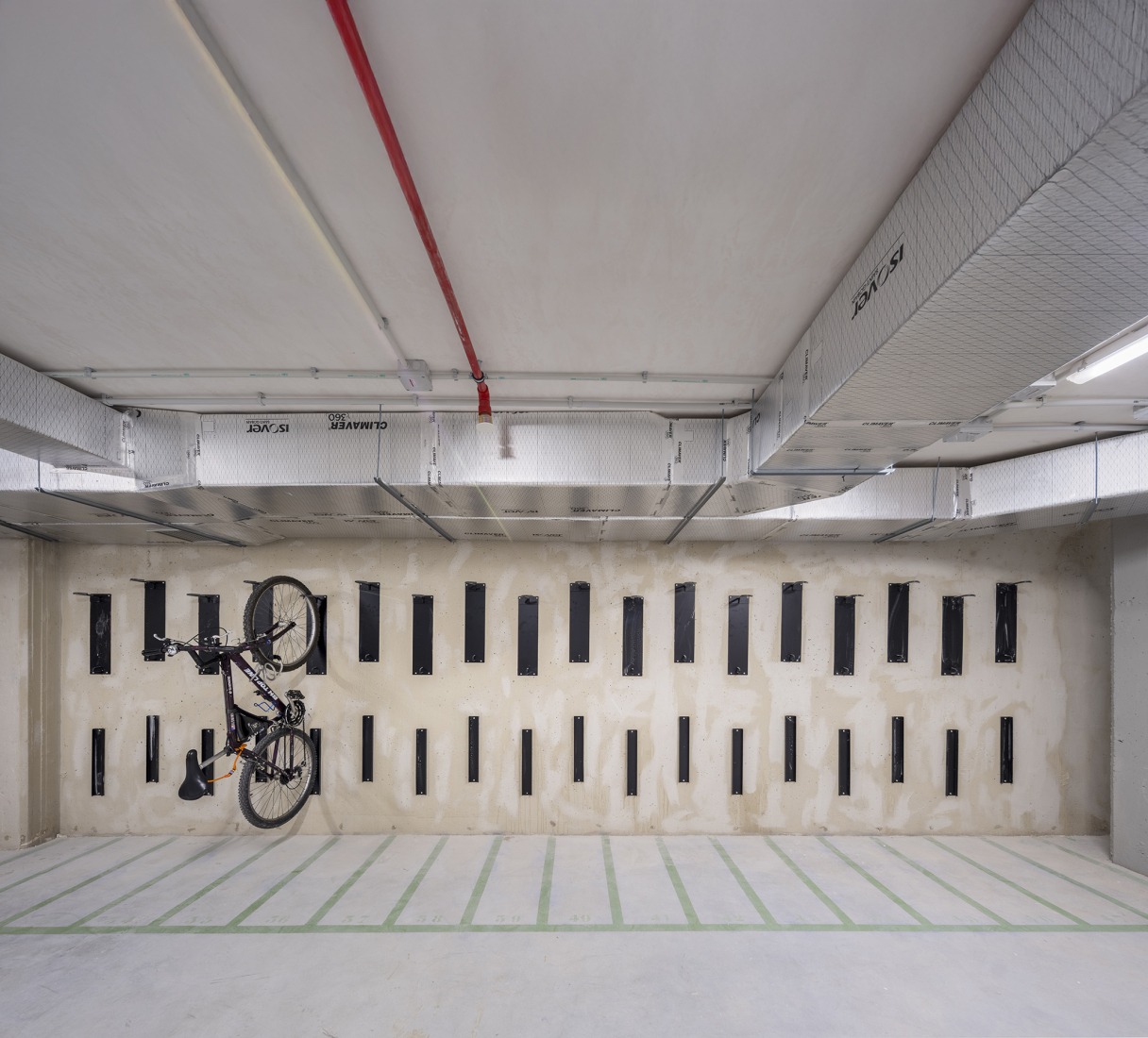 Student residence in Burjassot by Martín Lejarraga Oficina de Arquitectura. Photograph by David Frutos.