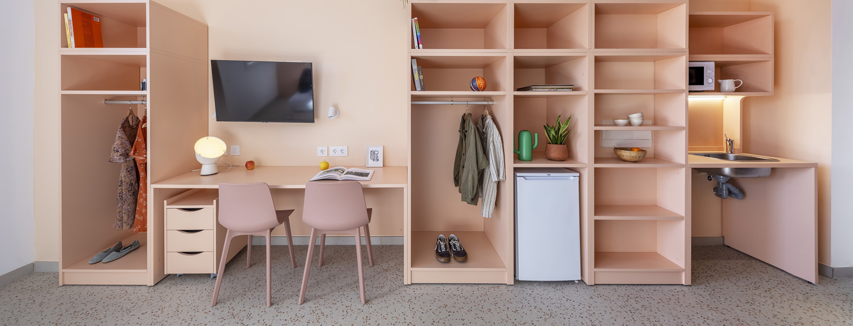 Student residence in Burjassot by Martín Lejarraga Oficina de Arquitectura. Photograph by David Frutos.
