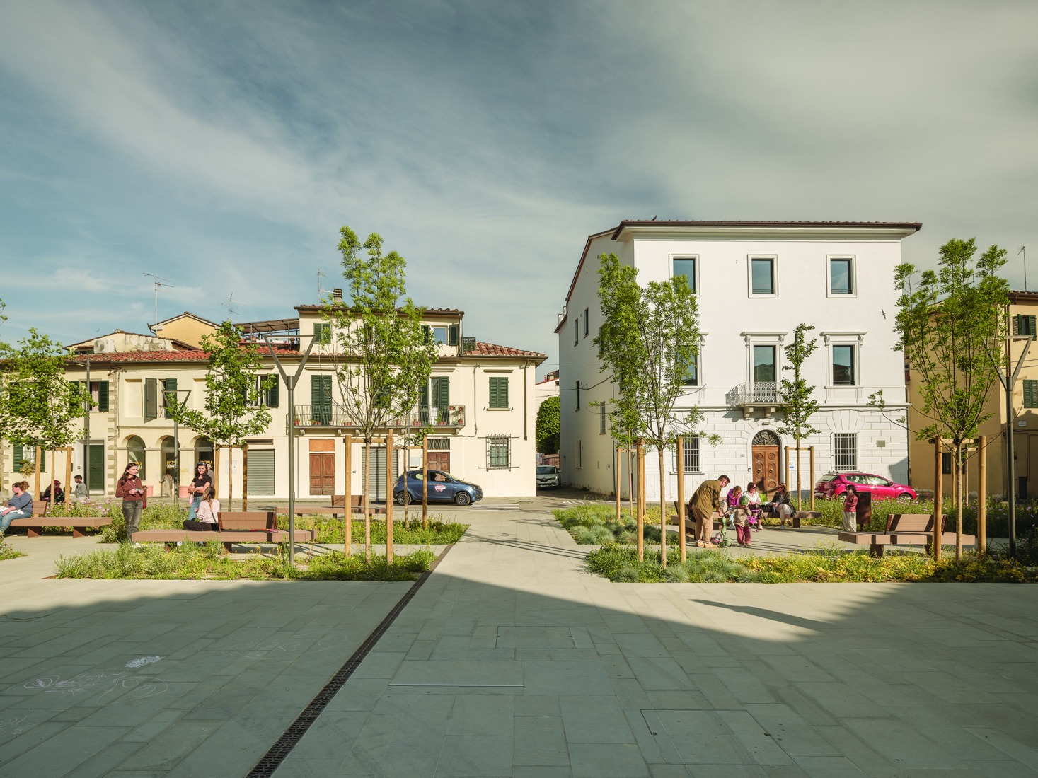 Plaza San Lorenzo en Pistoia por MICROSCAPE. Fotografía por Filippo Poli.