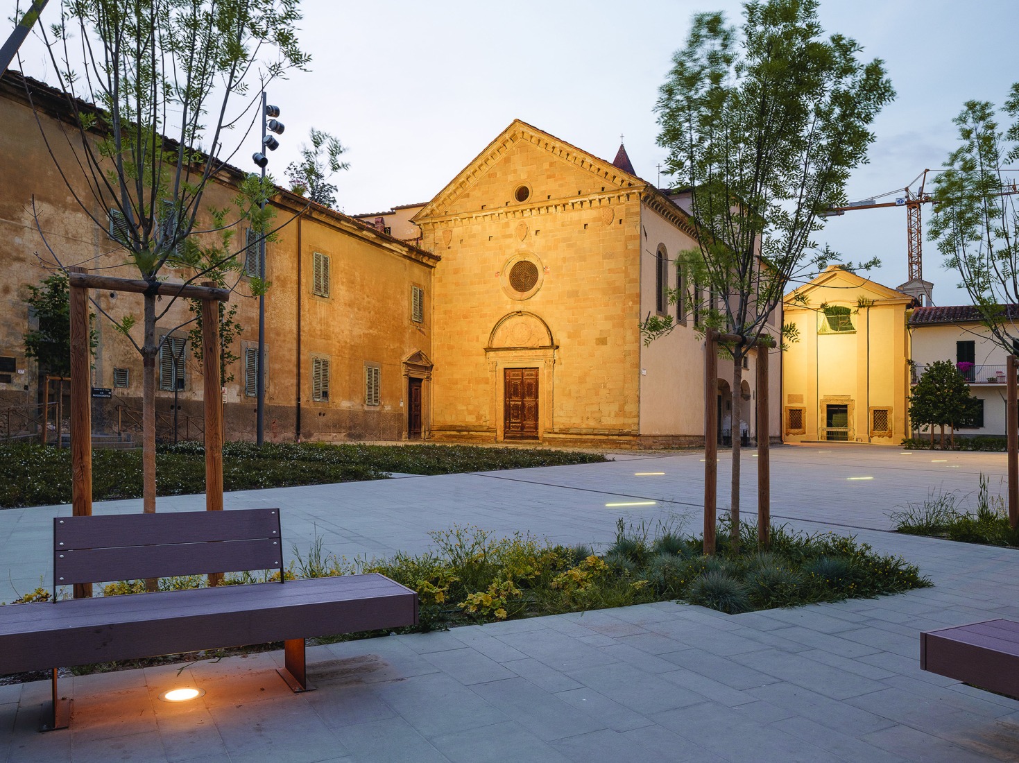 Plaza San Lorenzo en Pistoia por MICROSCAPE. Fotografía por Filippo Poli.