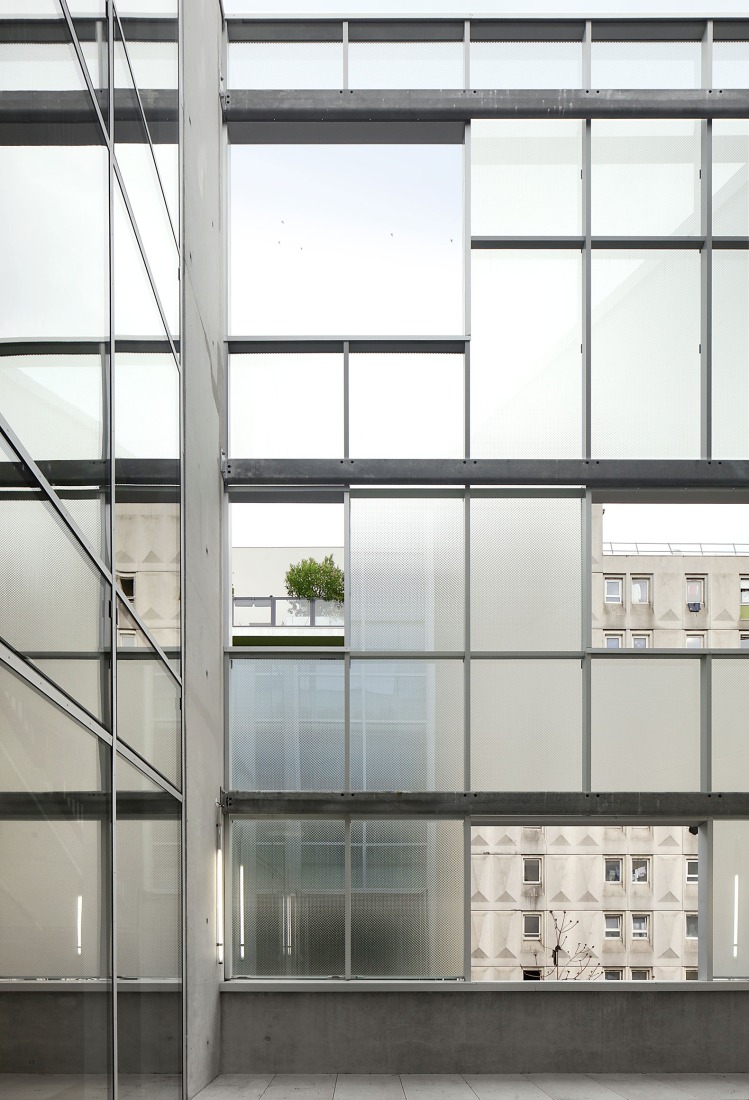 Campus experimental Renault por Mikoü Architecture. Fotografía por Filip Dujardin.