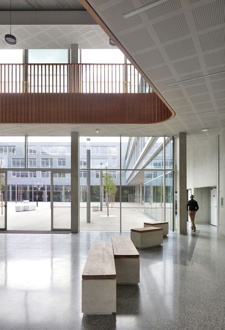 Campus experimental Renault por Mikoü Architecture. Fotografía por Filip Dujardin.