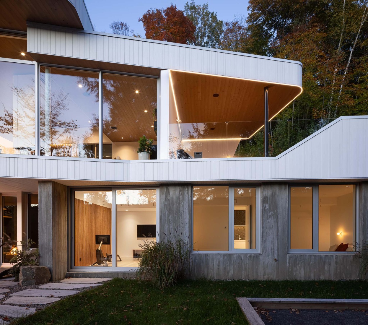 El Albatros por MU Architecture. Fotografía por Stéphane Groleau.  