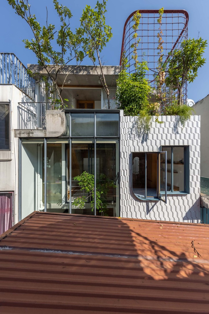 TH+ house by ODDO architects. Photograph by Hoang Le photography. 