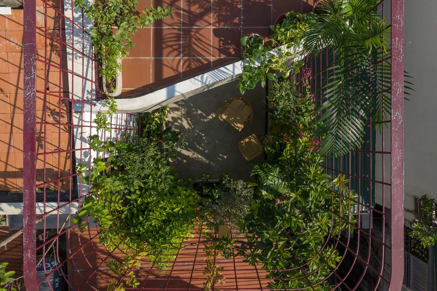 TH+ house by ODDO architects. Photograph by Hoang Le photography. 
