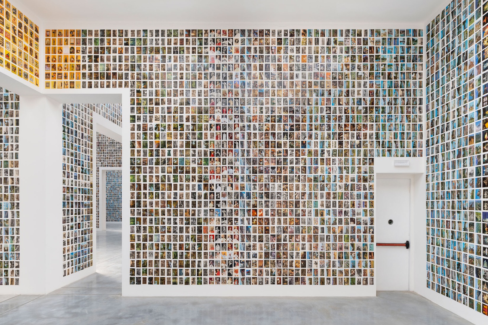 "Los restos." Spanish Pavilion by Oriol Vilanova and Carles Guerra. Photograph by Roberto Ruiz.